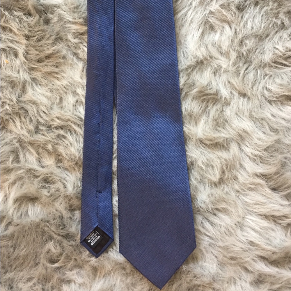 Van Heusen Navy Tie